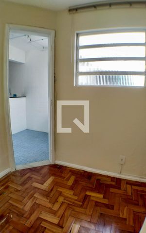 Apartamento para alugar com 105m², 3 quartos e 1 vaga Apartamento para alugar com 105m², 3 quartos e 1 vagaEscritório