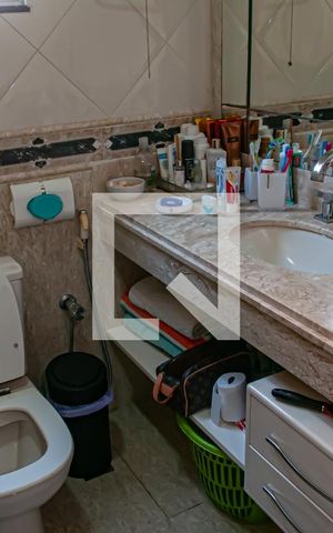 Casa para alugar com 400m², 4 quartos e 4 vagas Casa para alugar com 400m², 4 quartos e 4 vagasBanheiro
