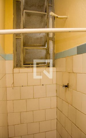 Apartamento para alugar com 57m², 2 quartos e sem vagaBanheiro Social