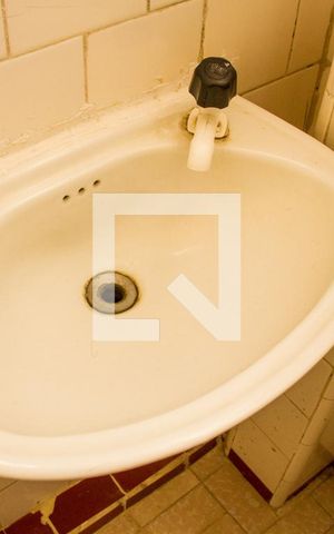 Apartamento para alugar com 57m², 2 quartos e sem vagaBanheiro Social
