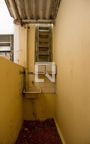 Apartamento para alugar com 57m², 2 quartos e sem vagaÁrea de Serviço