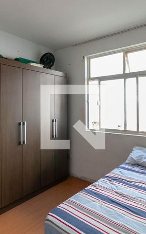 Casa à venda com 400m², 3 quartos e 10 vagas Casa à venda com 400m², 3 quartos e 10 vagasQuarto 3