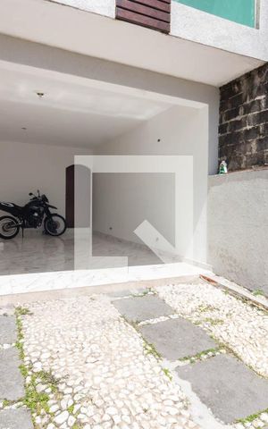 Casa à venda com 190m², 5 quartos e 4 vagasGaragem