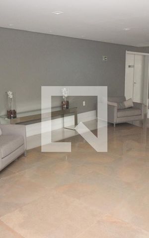 Apartamento à venda com 167m², 4 quartos e 3 vagas Apartamento à venda com 167m², 4 quartos e 3 vagasHall de entrada
