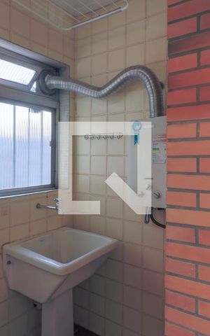 Apartamento à venda com 75m², 2 quartos e 1 vaga Apartamento à venda com 75m², 2 quartos e 1 vagaÁrea de Serviço