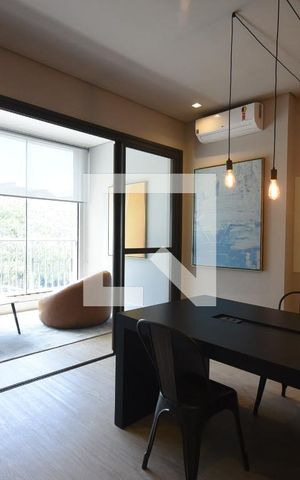 Apartamento à venda com 84m², 3 quartos e 2 vagasSala de reunião