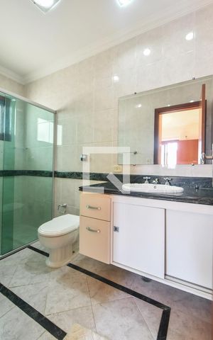Casa para alugar com 400m², 4 quartos e 6 vagasBanheiro Suíte 04