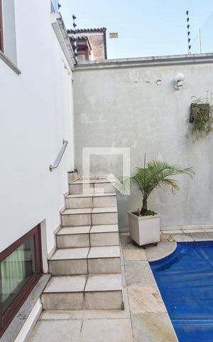 Casa para alugar com 400m², 4 quartos e 6 vagasDepósito 