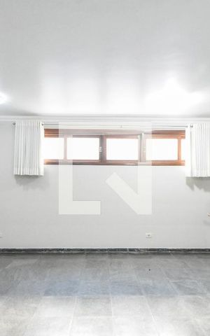Casa para alugar com 400m², 4 quartos e 6 vagasSalão de Festas 