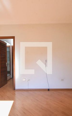 Casa para alugar com 400m², 4 quartos e 6 vagasSuíte 01