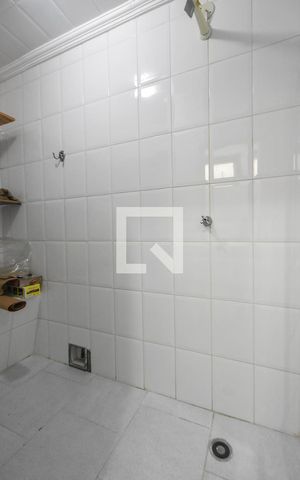 Casa para alugar com 400m², 4 quartos e 6 vagasSauna 