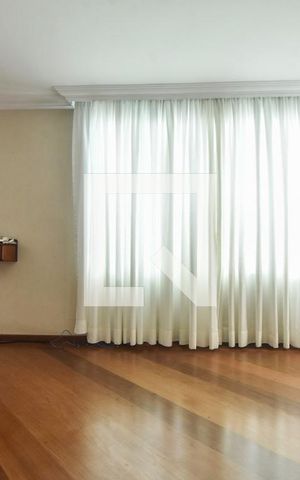 Casa para alugar com 400m², 4 quartos e 6 vagasSala 02