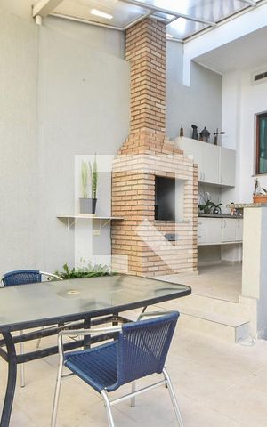 Casa para alugar com 400m², 4 quartos e 6 vagasVaranda Gourmet