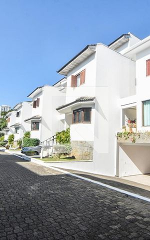 Casa para alugar com 400m², 4 quartos e 6 vagasCasa