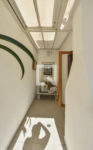 Casa para alugar com 400m², 4 quartos e 6 vagasJd Inverno