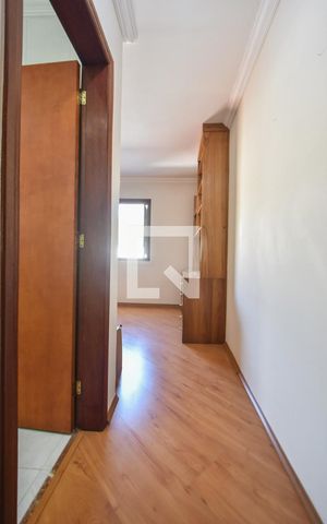 Casa para alugar com 400m², 4 quartos e 6 vagasSuíte 02