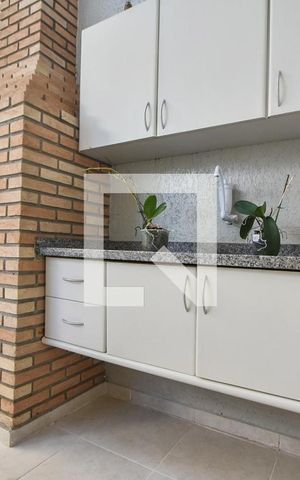 Casa para alugar com 400m², 4 quartos e 6 vagasChurrasqueira 