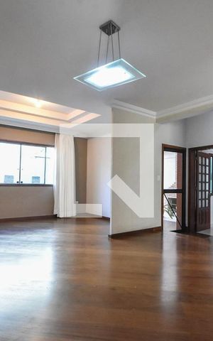 Casa para alugar com 400m², 4 quartos e 6 vagasSala Principal 