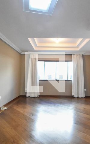 Casa para alugar com 400m², 4 quartos e 6 vagasSala Principal 
