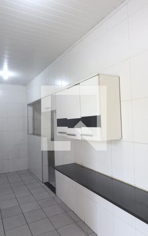 Casa para alugar com 70m², 1 quarto e sem vagaCozinha 