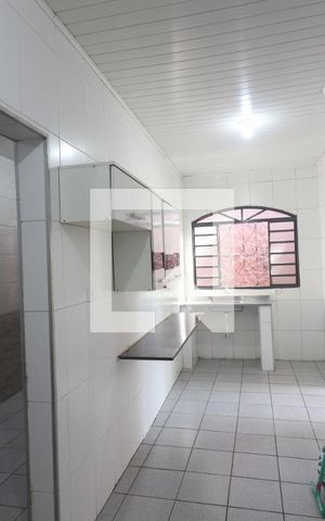 Casa para alugar com 70m², 1 quarto e sem vagaCozinha 