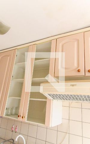 Apartamento à venda com 64m², 2 quartos e 1 vaga Apartamento à venda com 64m², 2 quartos e 1 vagaCozinha