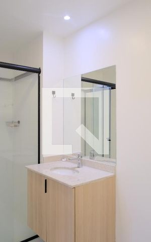 Studio para alugar com 35m², 1 quarto e sem vagaBanheiro Studio