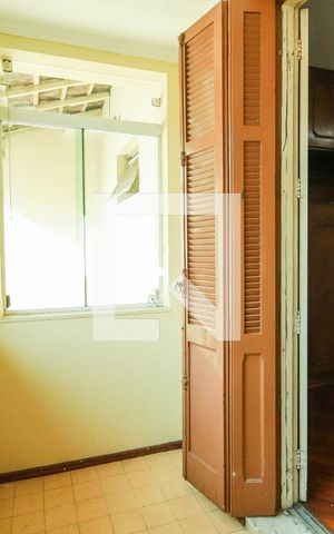 Casa à venda com 415m², 4 quartos e 4 vagas Casa à venda com 415m², 4 quartos e 4 vagasVaranda