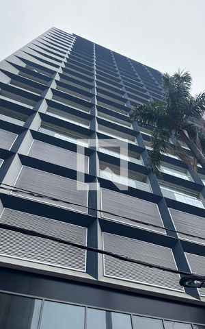 Studio para alugar com 28m², 1 quarto e sem vaga Studio para alugar com 28m², 1 quarto e sem vagaFachada