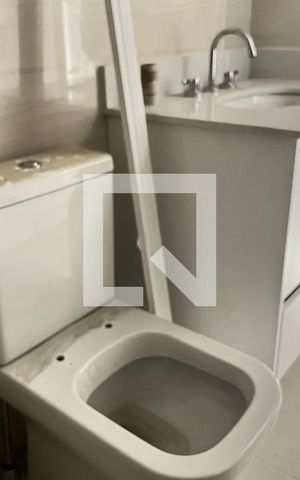 Studio para alugar com 28m², 1 quarto e sem vaga Studio para alugar com 28m², 1 quarto e sem vagaBanheiro Studio