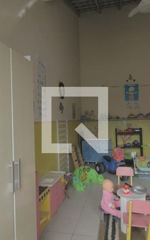 Casa de condomínio à venda com 107m², 4 quartos e 2 vagasBrinquedoteca