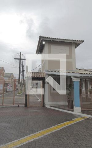 Casa de condomínio à venda com 107m², 4 quartos e 2 vagasFachada e portaria
