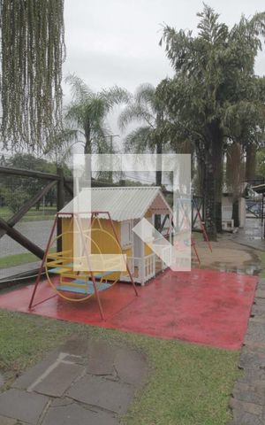 Casa de condomínio à venda com 107m², 4 quartos e 2 vagasÁrea comum - Playground