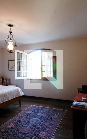 Casa à venda com 440m², 4 quartos e 3 vagas Casa à venda com 440m², 4 quartos e 3 vagasSuíte 3