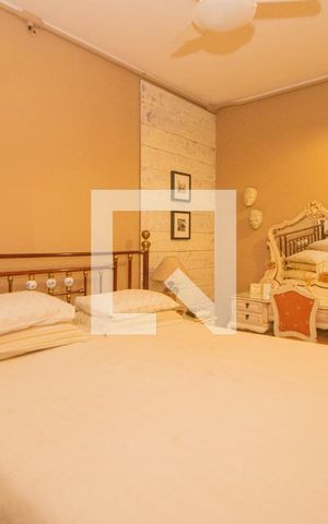 Casa à venda com 234m², 5 quartos e 1 vaga Casa à venda com 234m², 5 quartos e 1 vagaQuarto 3