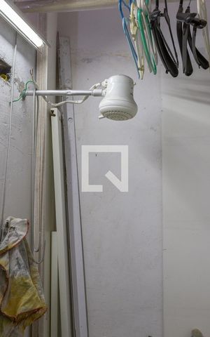 Casa à venda com 120m², 3 quartos e 2 vagas Casa à venda com 120m², 3 quartos e 2 vagasBanheiro Fundos