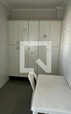 Apartamento à venda com 85m², 3 quartos e 2 vagas Apartamento à venda com 85m², 3 quartos e 2 vagasCozinha