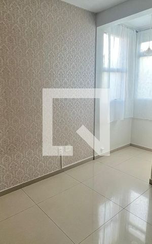 Apartamento à venda com 85m², 3 quartos e 2 vagas Apartamento à venda com 85m², 3 quartos e 2 vagasSala