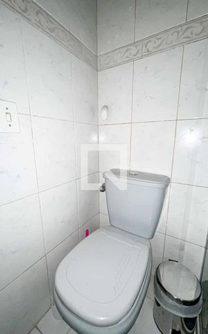 Apartamento à venda com 116m², 3 quartos e 1 vaga Apartamento à venda com 116m², 3 quartos e 1 vagaBanheiro da Suíte 1