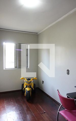 Casa à venda com 176m², 3 quartos e 2 vagasQuarto 1