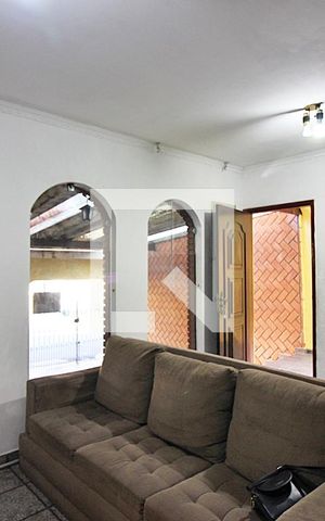 Casa à venda com 176m², 3 quartos e 2 vagasSala de estar