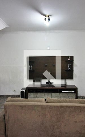 Casa à venda com 176m², 3 quartos e 2 vagasSala de estar