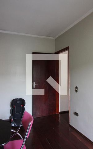 Casa à venda com 176m², 3 quartos e 2 vagasQuarto 1