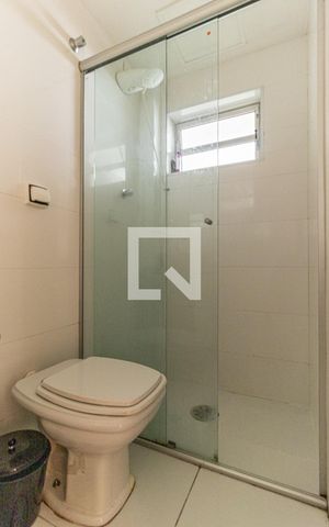 Apartamento à venda com 43m², 1 quarto e sem vagaBanheiro - Box