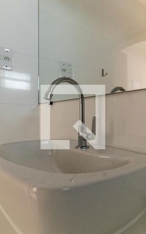 Apartamento à venda com 43m², 1 quarto e sem vagaBanheiro - Torneira