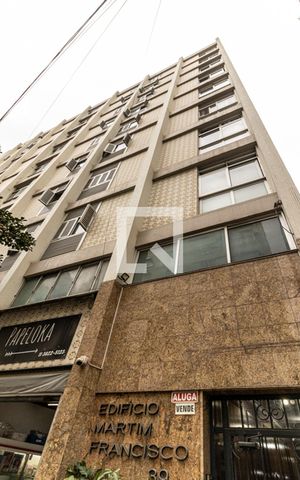 Apartamento à venda com 43m², 1 quarto e sem vagaFachada