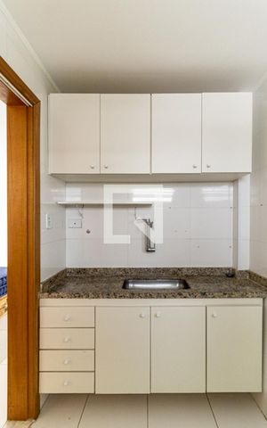 Apartamento à venda com 43m², 1 quarto e sem vagaCozinha - Armário