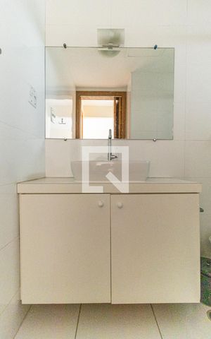 Apartamento à venda com 43m², 1 quarto e sem vagaBanheiro - Armário