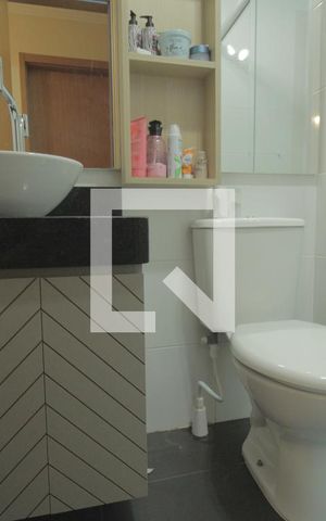 Apartamento para alugar com 47m², 2 quartos e 1 vagaBanheiro