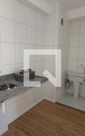 Apartamento à venda com 38m², 2 quartos e 1 vagaSala/Cozinha